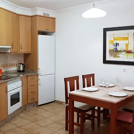 Okeanos 1 Bedroom With Garden S-r *