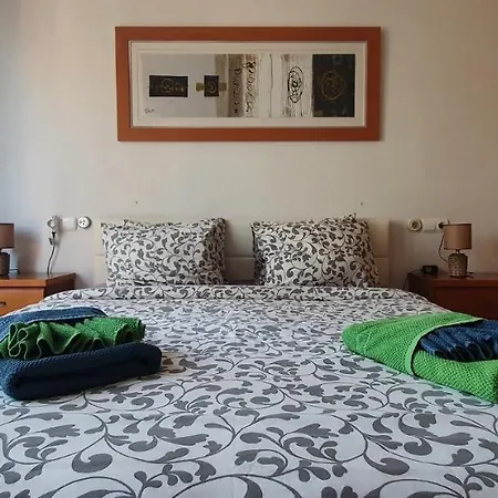 Okeanos 1 Bedroom With Garden S-r Appartamento